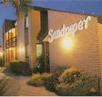 Sandpiper Holiday Apartments - Foster Accommodation