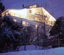 Attunga Alpine Lodge and Apartments - Foster Accommodation