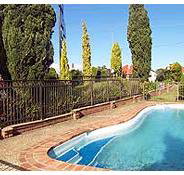 Newcastle Heights Motel - Foster Accommodation