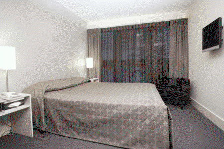 Hotel George Williams - Foster Accommodation 2