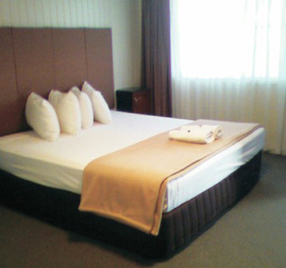 Country Plaza Motor Inn - Foster Accommodation 2