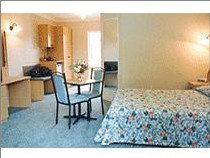 Comfort Inn Hallmark At Tamworth - Foster Accommodation 1