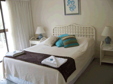 Old Burleigh Court Holiday Apartments - Foster Accommodation 6