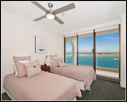 Beaconlea Tower - Foster Accommodation 3
