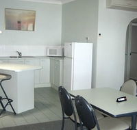 Moby Dick Waterfront Resort Motel - Foster Accommodation