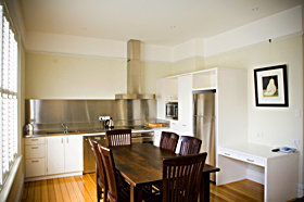 2 On Warneford - Foster Accommodation 0