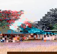 Wauchope Hotel and Roadhouse - Foster Accommodation