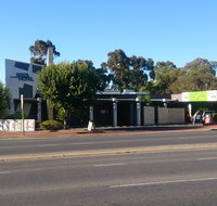 Modbury Plaza Hotel - Foster Accommodation