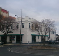 Brighton Hotel - Foster Accommodation