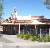National Hotel - Foster Accommodation
