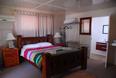 Warrego - Foster Accommodation 1