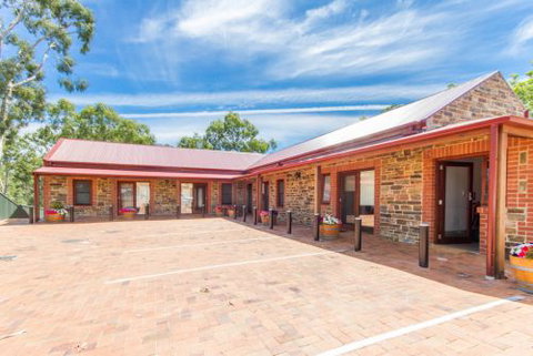 JV Jones Pty Ltd - Foster Accommodation 0