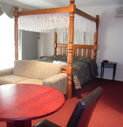 Sanctuary House Resort Motel - Healesville - Foster Accommodation 2
