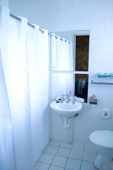 Kadina Gateway Motor Inn - Foster Accommodation 5