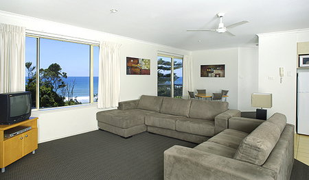 Beachside Holiday Apartments - Foster Accommodation 3