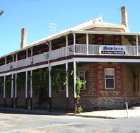 Sonbern Lodge Motel - Foster Accommodation