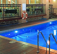 Burnett Riverside Motel - Foster Accommodation