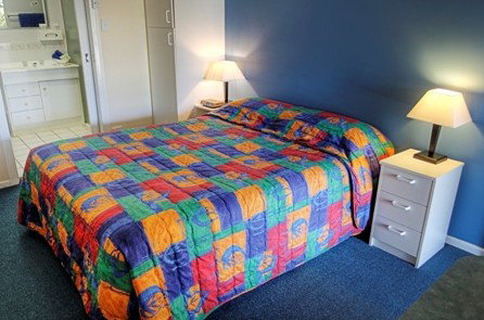 High Street Motor Inn - Foster Accommodation 0