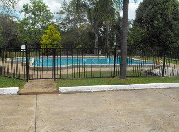 Fox Glenn Motor Inn - Foster Accommodation 2