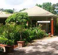 Treetops Bed And Breakfast - Foster Accommodation