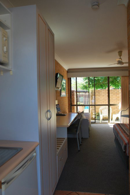 Port O'Call Motel - Foster Accommodation 2