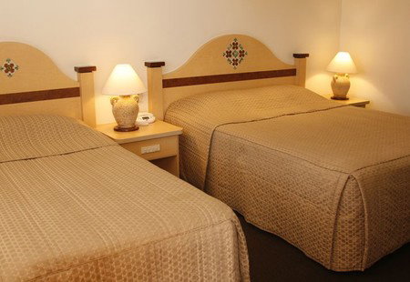 Villa Mirasol Boutique Motel - Foster Accommodation 4