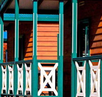 Riverglen Holiday Park - Foster Accommodation