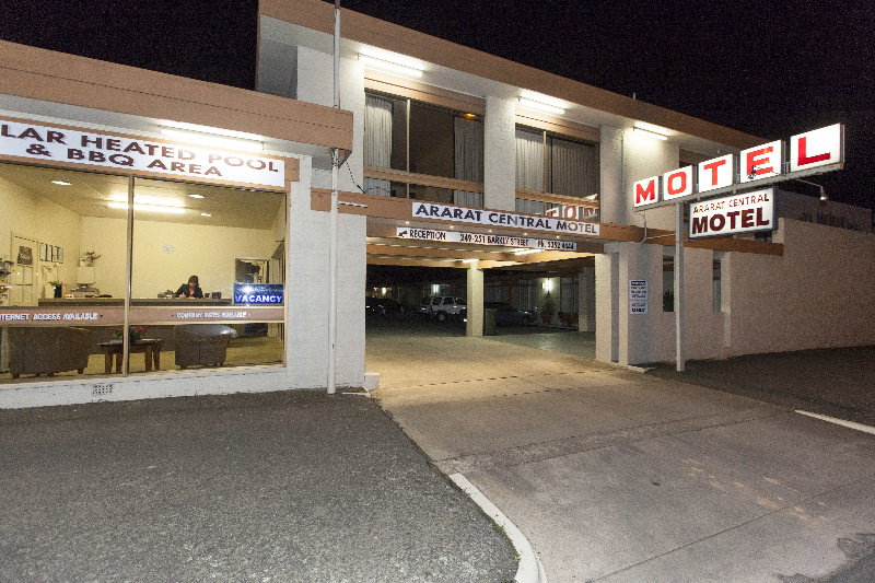 Langi Logan VIC Foster Accommodation