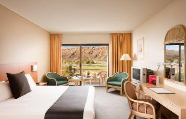 Crowne Plaza Alice Springs - Foster Accommodation 3