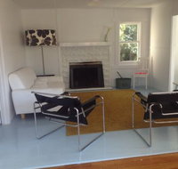 Greens Beach Cottage - Foster Accommodation