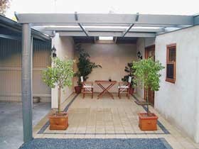 Mcintyre Cottage B&b - Foster Accommodation 0