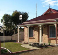 Brooking Cottage - Foster Accommodation