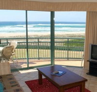 Currumbin Sands Holiday Apartments - Foster Accommodation