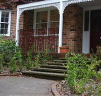 Leura Camellias - Foster Accommodation