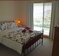 Sunsets Cottage - Foster Accommodation
