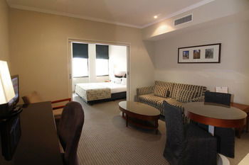 Quality Hotel Batman's Hill On Collins - Foster Accommodation 10