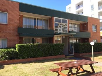 APX Parramatta - Foster Accommodation 13