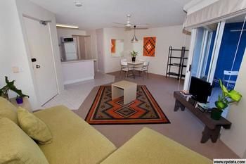 Pacific Horizons Resort - Foster Accommodation 16