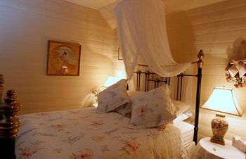 Valley Ranges Getaways - Foster Accommodation 0