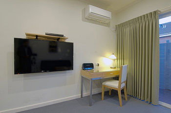 Buckingham International Serviced Apartments - Foster Accommodation 16