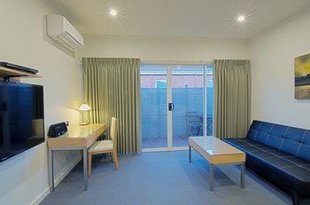 Buckingham International Serviced Apartments - Foster Accommodation 17