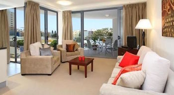 OVR Caloundra - Foster Accommodation 17