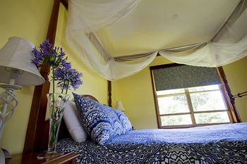 Bendles Cottages And Country Villas - Foster Accommodation 2