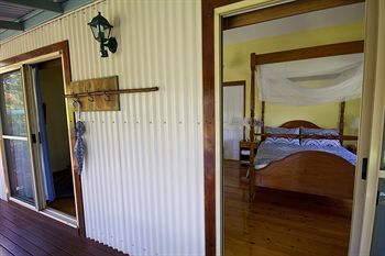 Bendles Cottages And Country Villas - Foster Accommodation 6