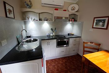 Bendles Cottages And Country Villas - Foster Accommodation 22