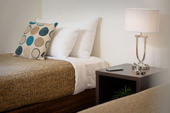 Apartments @ Glen Waverley - Foster Accommodation 7