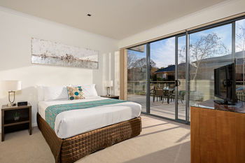 Apartments @ Glen Waverley - Foster Accommodation 8