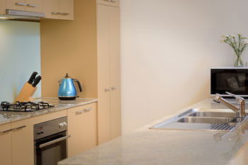 Apartments @ Glen Waverley - Foster Accommodation 10
