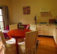 Barrington Wilderness Cedar Lodge Accommodation - Foster Accommodation