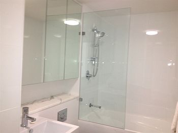 Wyndel Apartments - The Mint - Foster Accommodation 6